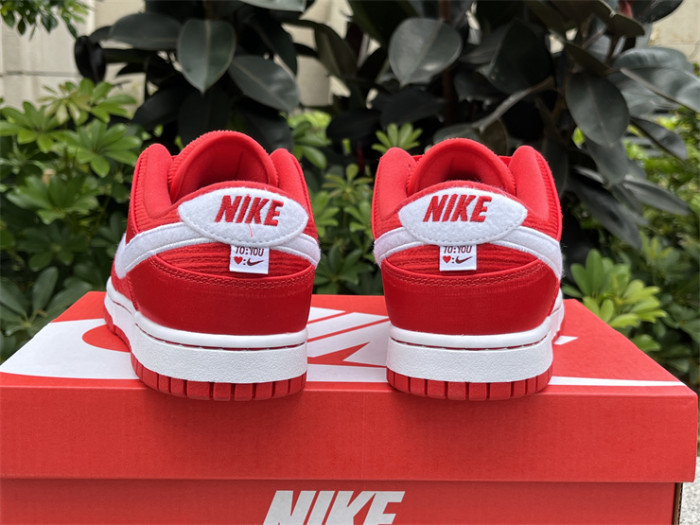 Authentic Nike Dunk Low GS “Valentine's Day” 2024
