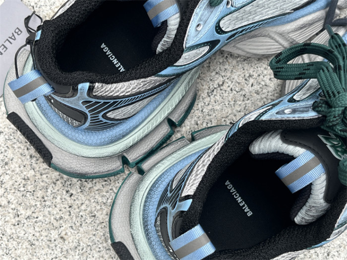 B 17FW Tripe-S High End Sneaker-485