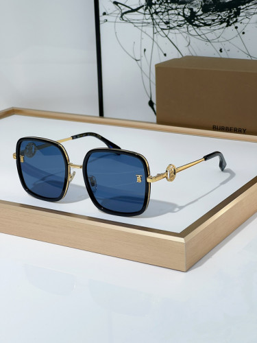 Burberry Sunglasses AAAA-2459