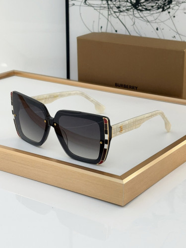 Burberry Sunglasses AAAA-2454