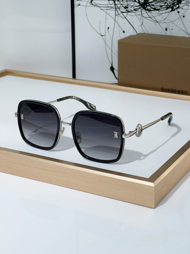 Burberry Sunglasses AAAA-2461