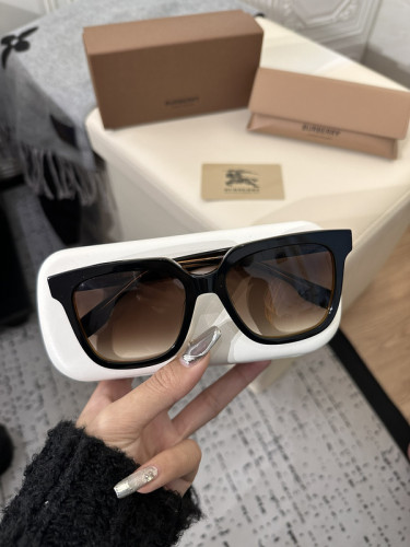 Burberry Sunglasses AAAA-2418