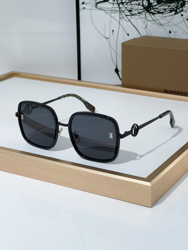 Burberry Sunglasses AAAA-2462