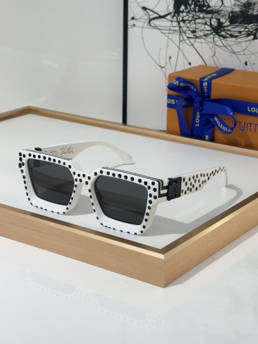 LV Sunglasses AAAA-3987