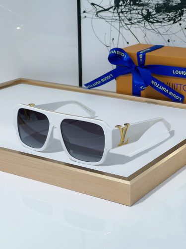 LV Sunglasses AAAA-4114