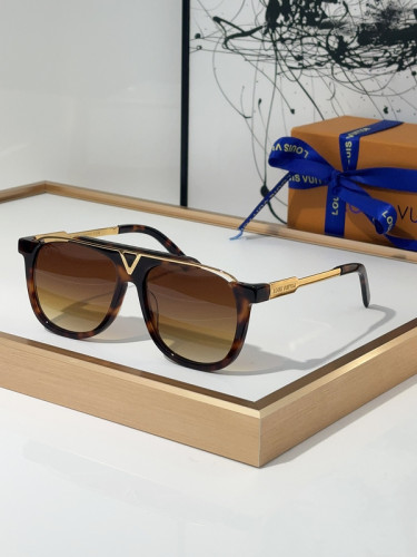 LV Sunglasses AAAA-4004