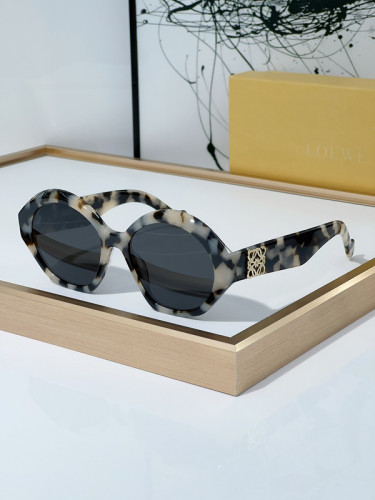 Loewe Sunglasses AAAA-326