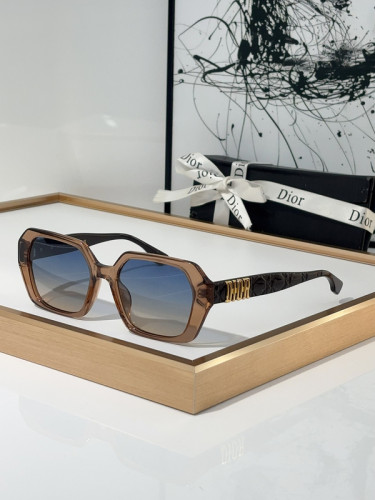 Dior Sunglasses AAAA-2717