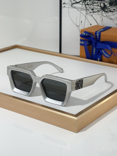 LV Sunglasses AAAA-3980