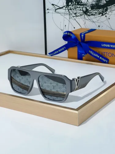 LV Sunglasses AAAA-4109