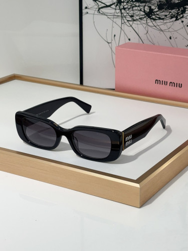 Miu Miu Sunglasses AAAA-828