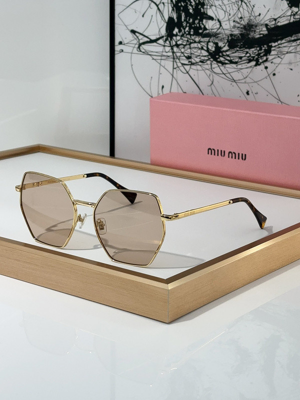 Miu Miu Sunglasses AAAA-853