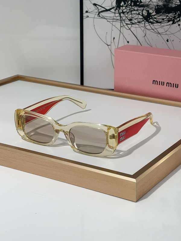 Miu Miu Sunglasses AAAA-833