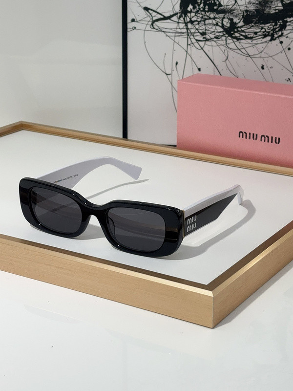 Miu Miu Sunglasses AAAA-829