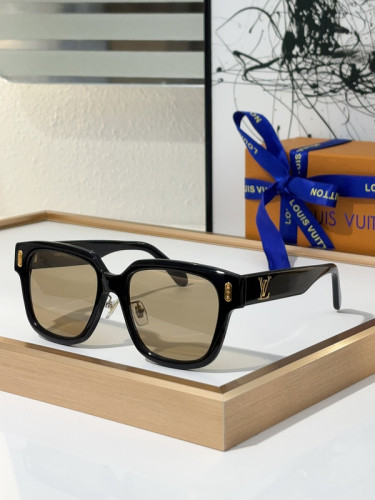 LV Sunglasses AAAA-4222