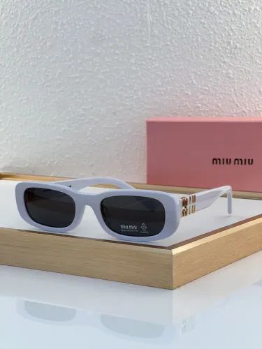 Miu Miu Sunglasses AAAA-888