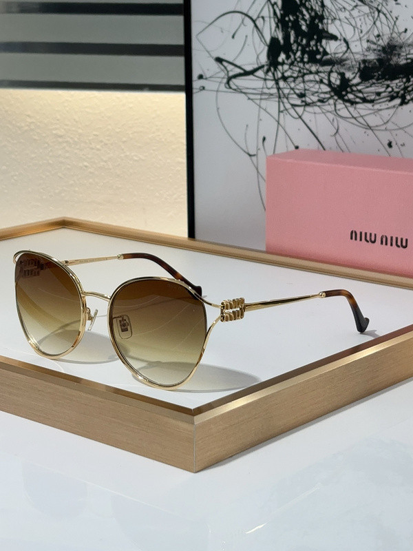 Miu Miu Sunglasses AAAA-903