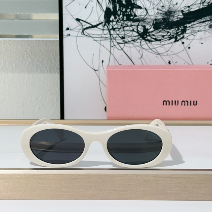 Miu Miu Sunglasses AAAA-878