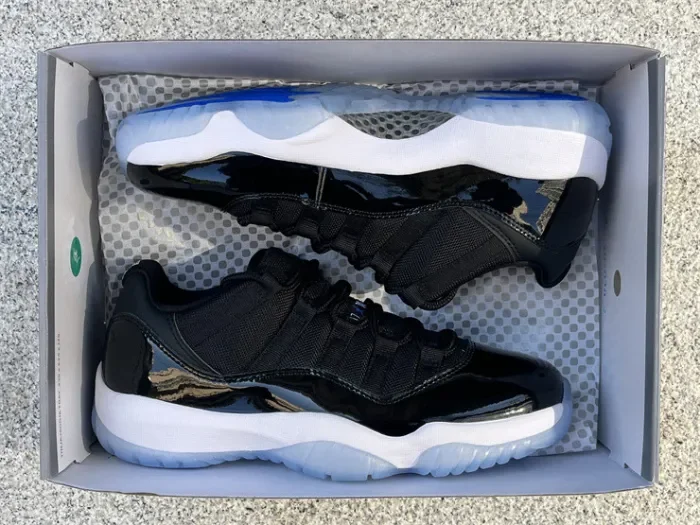 Authentic Air Jordan 11 Low GS “Space Jam”