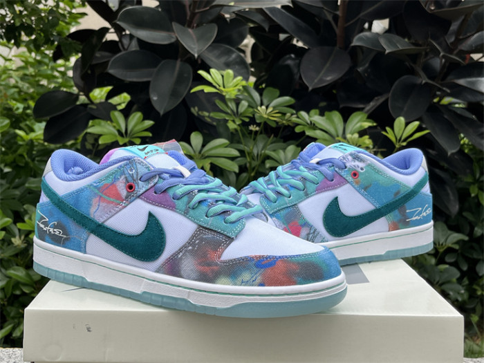 Authentic Futura Laboratories x Nike SB Dunk Low