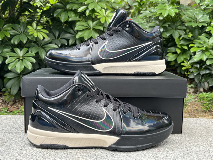 Authentic Undefeated x Kobe IV Protro Black Mamba