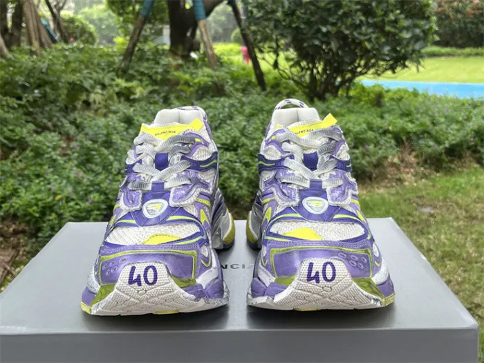B 17FW Tripe-S High End Sneaker-529