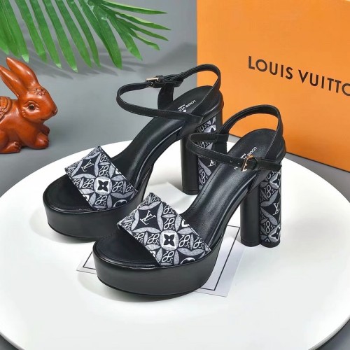 LV High heels-040