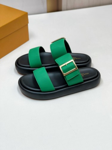 LV Sandals 1：1 Quality-493