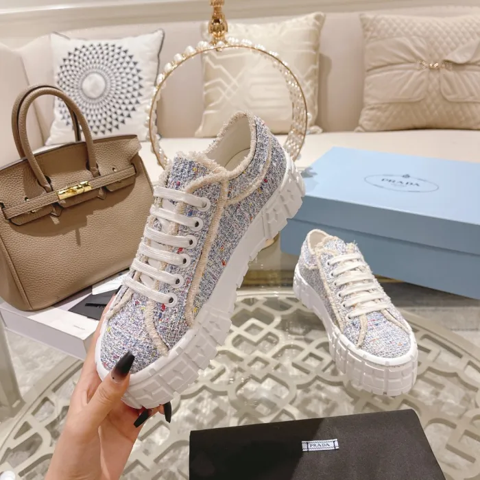 Prada women shoes 1：1 quality-354