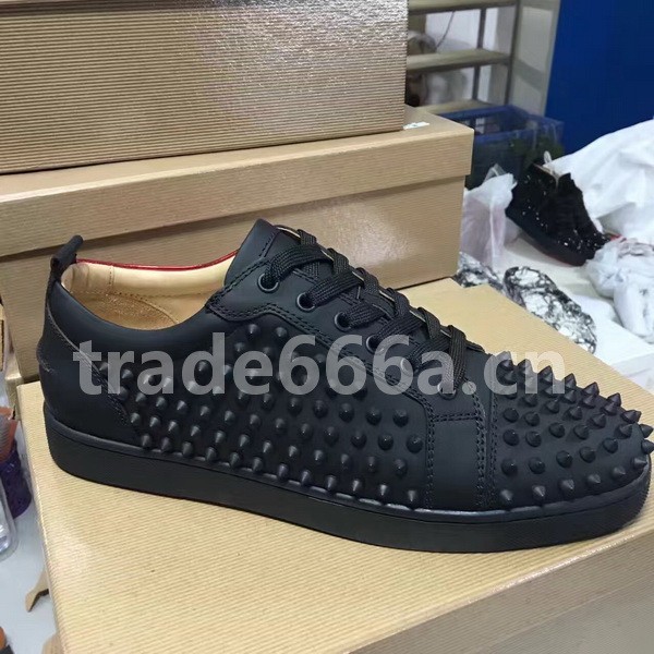 Super Max Christian Louboutin Shoes-612