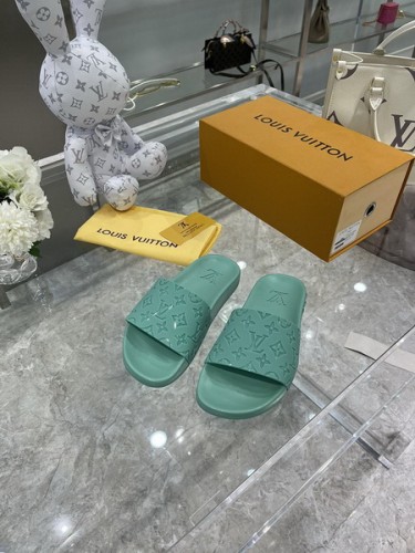 LV men slippers AAA-1006