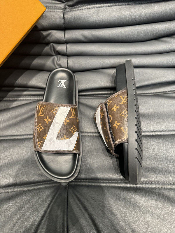 LV Sandals 1：1 Quality-757