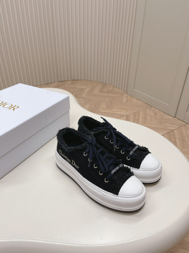 Dior Women Shoes 1：1 quality-596