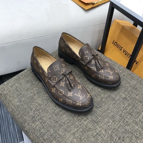 LV Men shoes 1：1 quality-4063