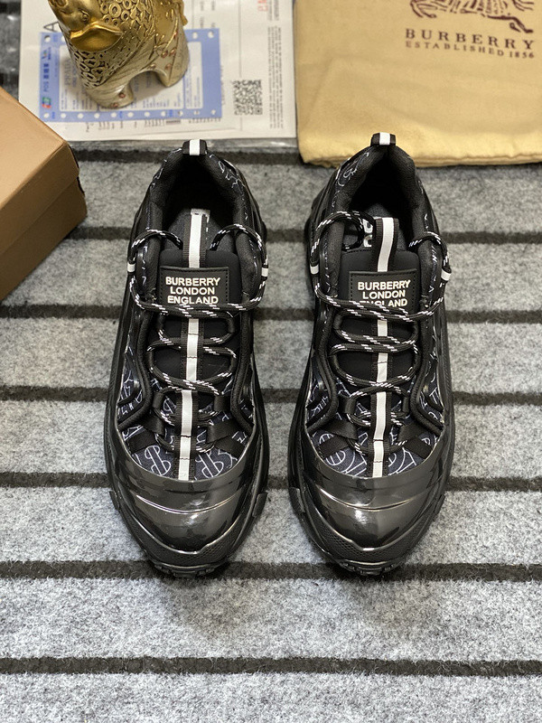 Burberry men shoes 1：1 quality-376
