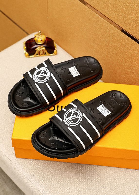 LV men slippers AAA-1197