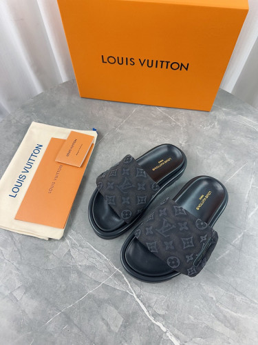 LV women Sandals 1：1 Quality-667