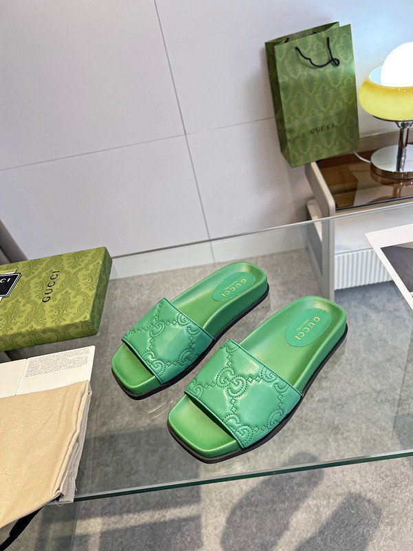 G women slippers AAA-442