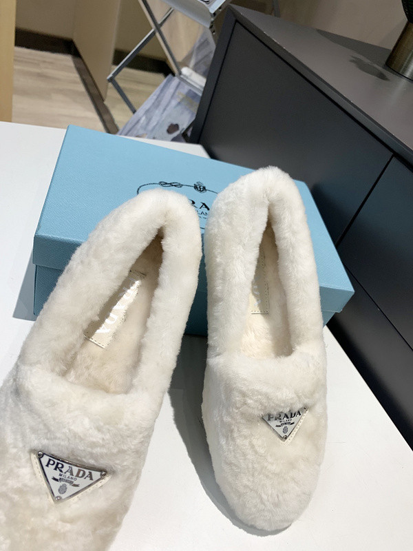 Prada women shoes 1：1 quality-390