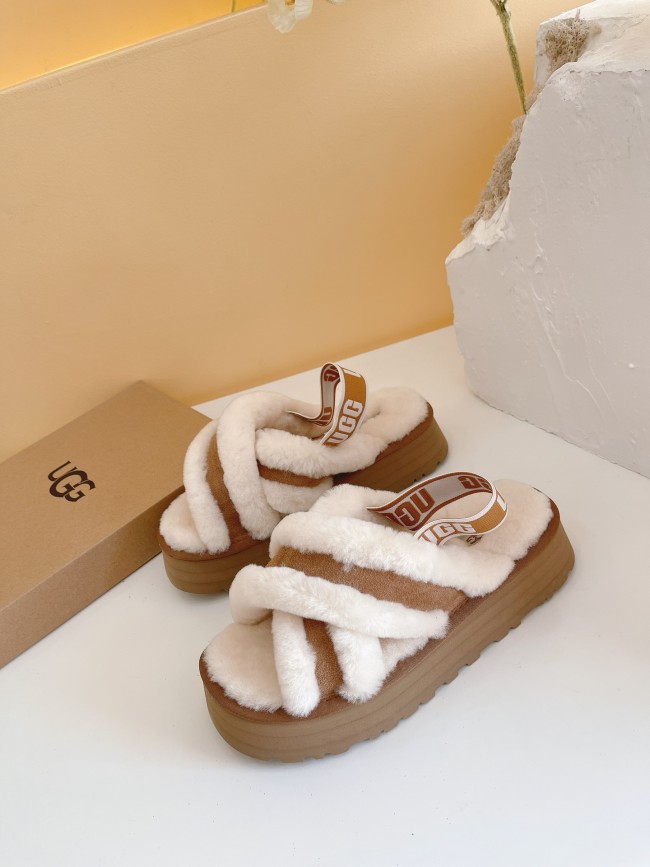 U women Sandals 1：1 Quality-001