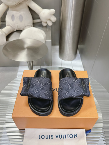 LV women Sandals 1：1 Quality-756