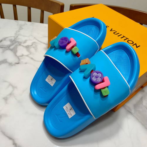 LV Sandals 1：1 Quality-637