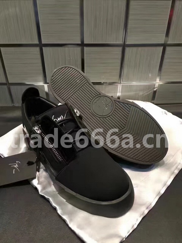 Super Max GZ Shoes150