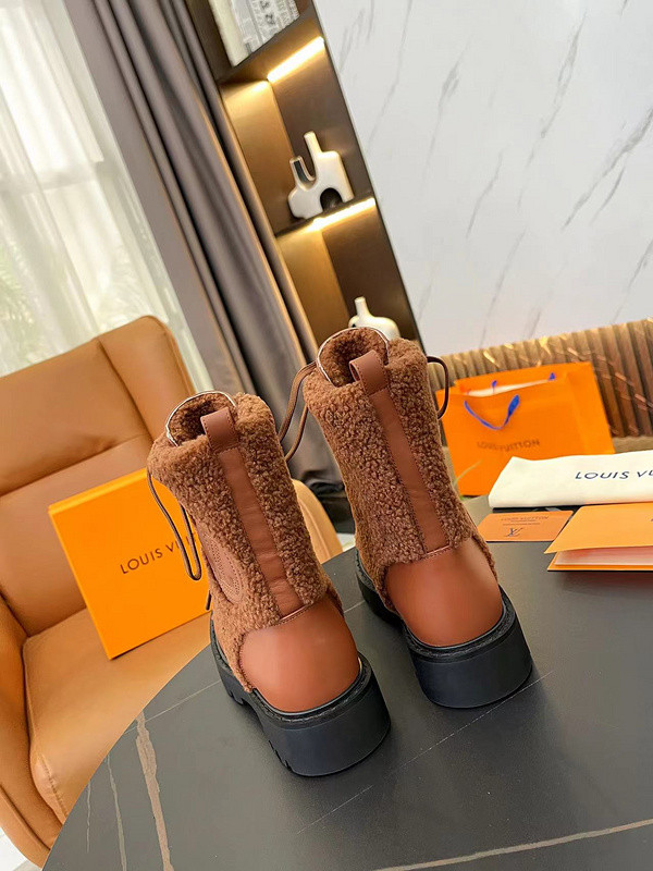 LV Women Shoes 1：1 Quality-849