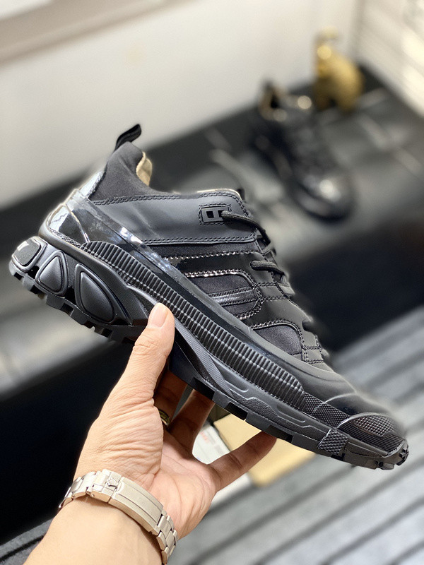 Burberry men shoes 1：1 quality-379