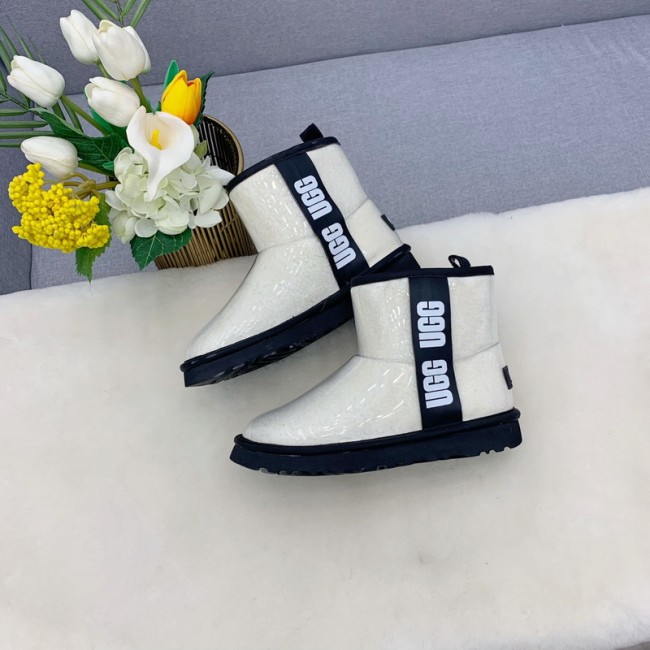 UG Boots Women-172