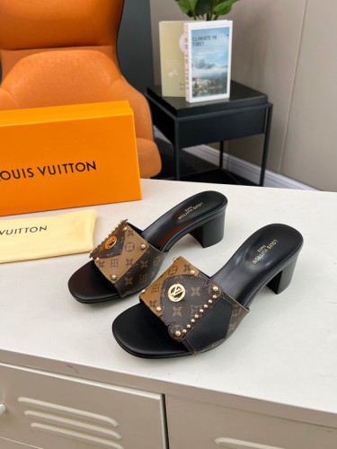 LV women Sandals 1：1 Quality-763