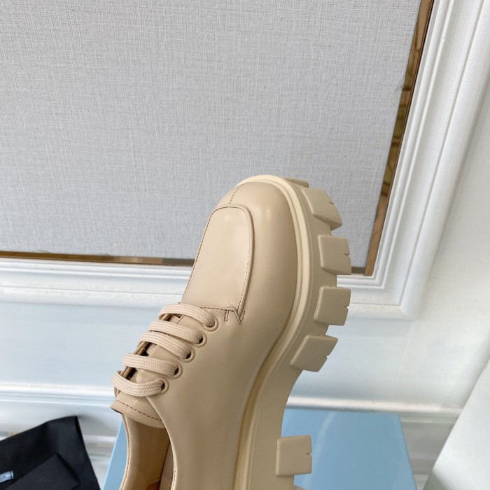 Prada women shoes 1：1 quality-335