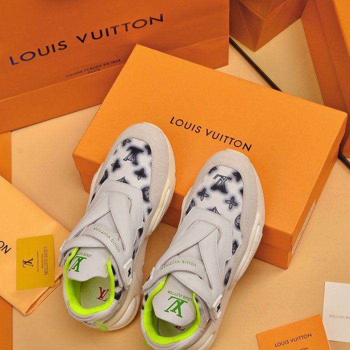 LV Men shoes 1：1 quality-4604