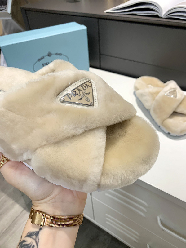 Prada women shoes 1：1 quality-385